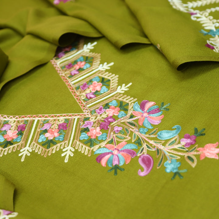 Aastha Parrot Green Elegant Kashida Embroidery Semi Pashmina Winter Set