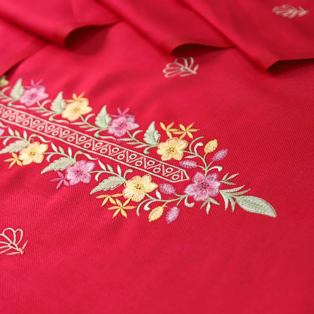 Saverhi Rani Pink Thread Embroidered Semi Pashmina WInter Set