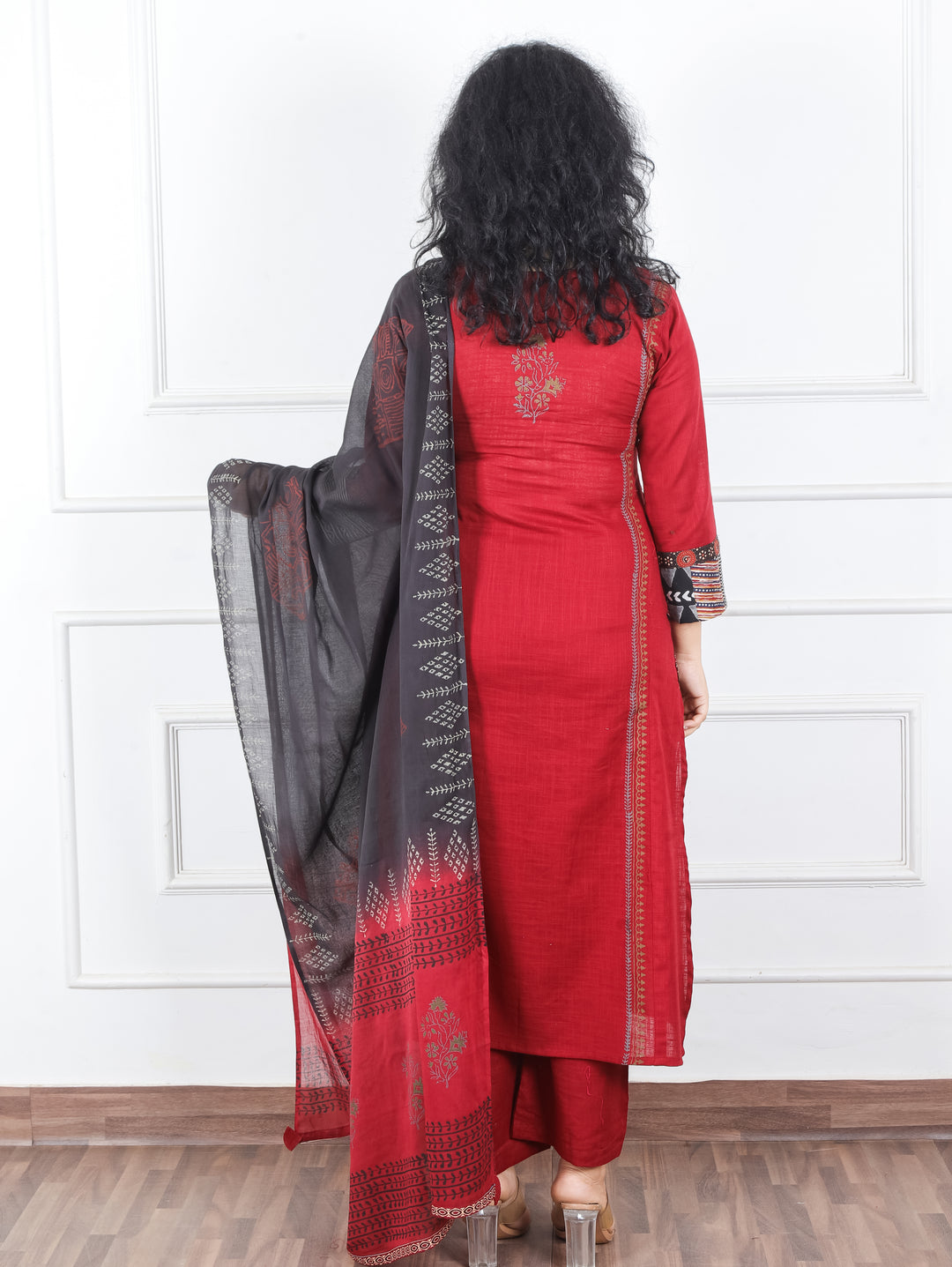 Swaroop Red Embriodered Neck Patch Panel Cotton 3 Piece Set with Pocket