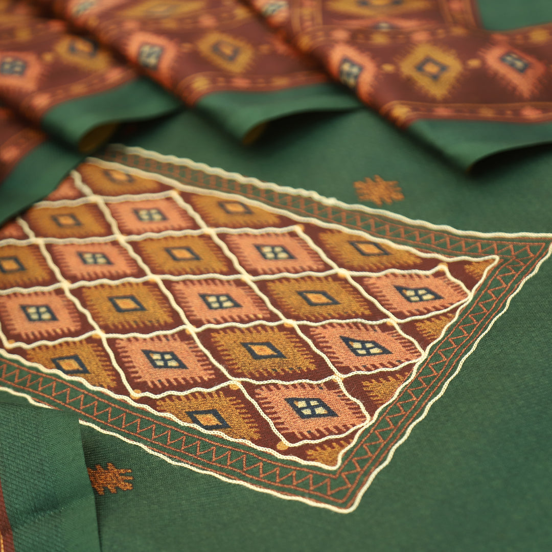Sarvari Forest Green Thread Work Yoke Semi Pashmina Winter Set