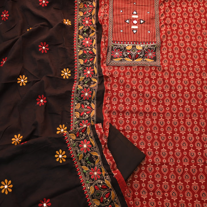 Hairat Apple Red Kutch Patch with Mirror Work Ajrak Printed Cotton Suit Set