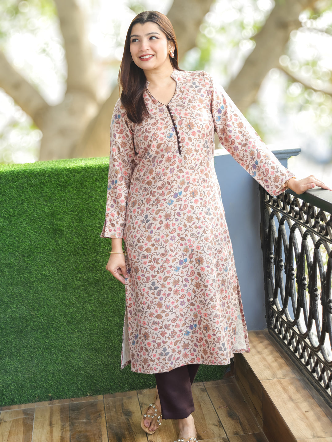 Jhanvi Beige with Brown Kanni Printed with Potli Button Winter Semi Pashmina Kurti