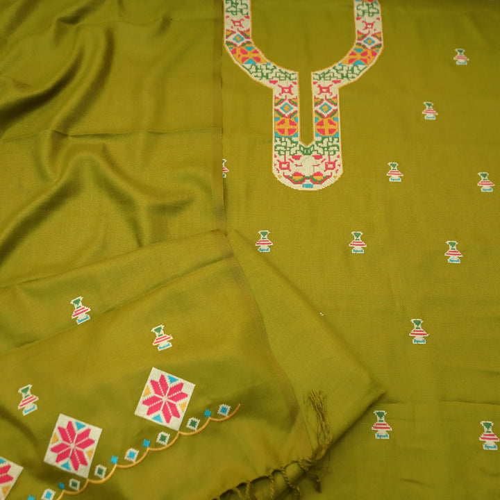 Shanya Parrot Green Cross-Stitch Embroidery Semi Pasmina Winter Set