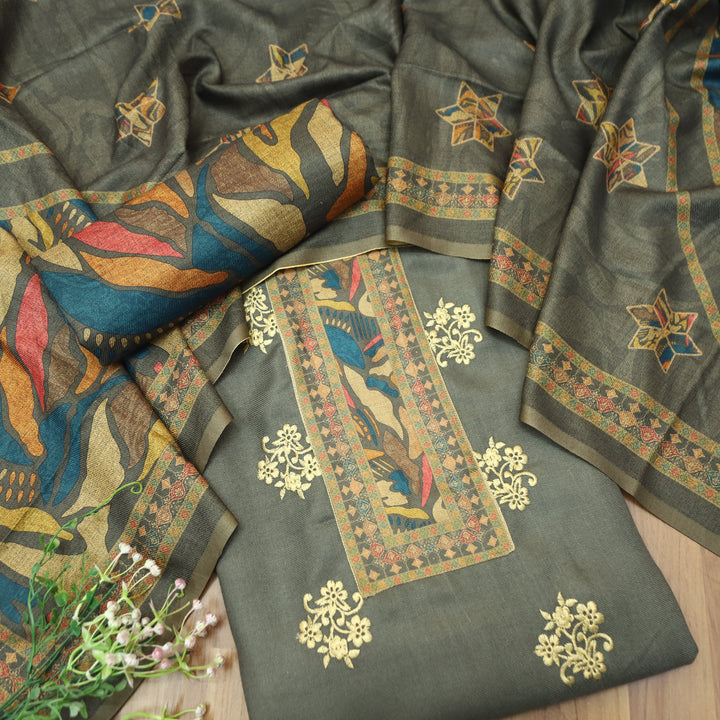 Anuja Fossil Grey Print Patch in Floral Embroidery Semi Pasmina Winter Set