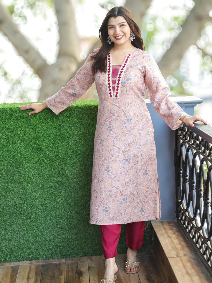 Jhumki Powder Lilac Embroidered Patch Neck Kanni Print Semi Pashmina Kurti