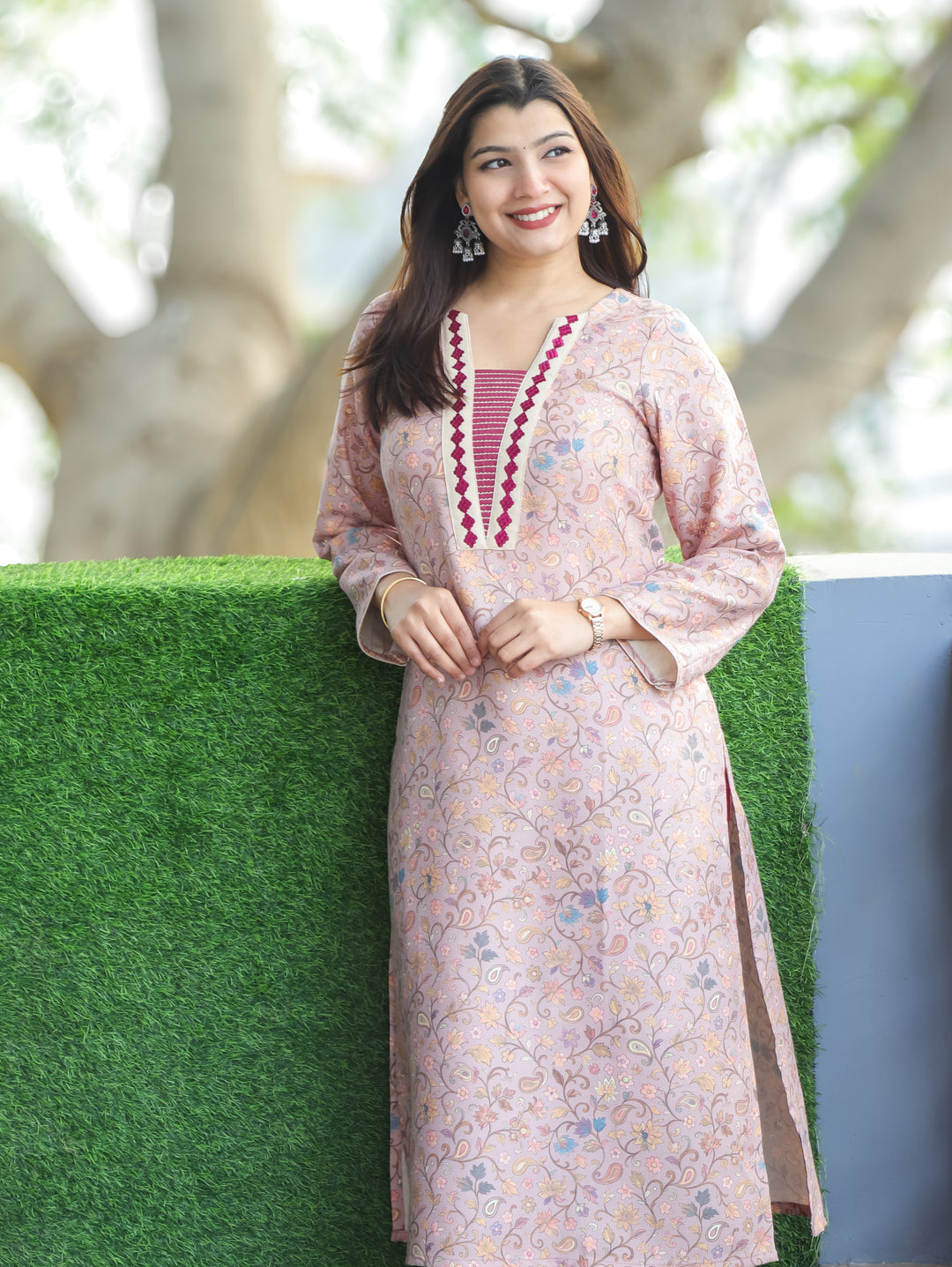 Jhumki Powder Lilac Embroidered Patch Neck Kanni Print Semi Pashmina Kurti