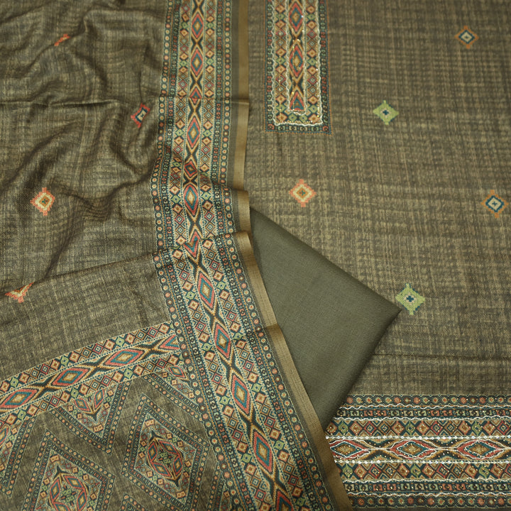 Rashavi Army Olive Digital Printed Hem Semi Pashmina Wintr Set