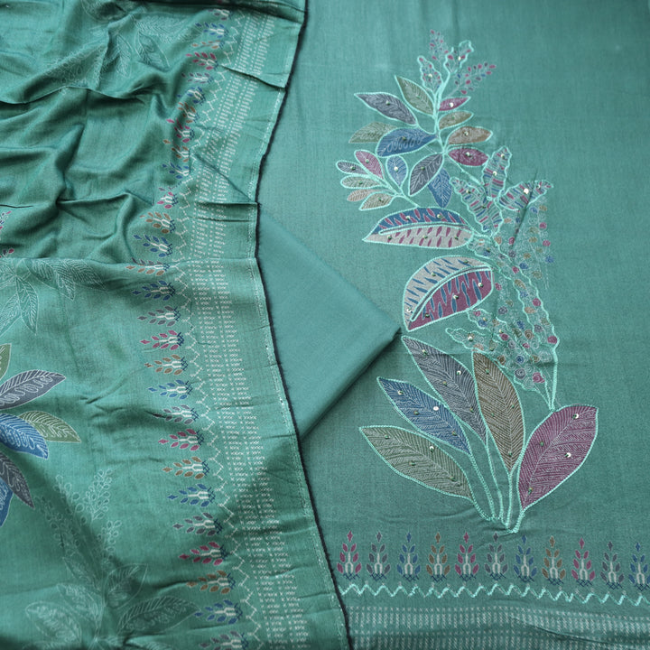 Sunidh Ocean Turq Aari Work Floral Print Semi Pashmina Winter Set