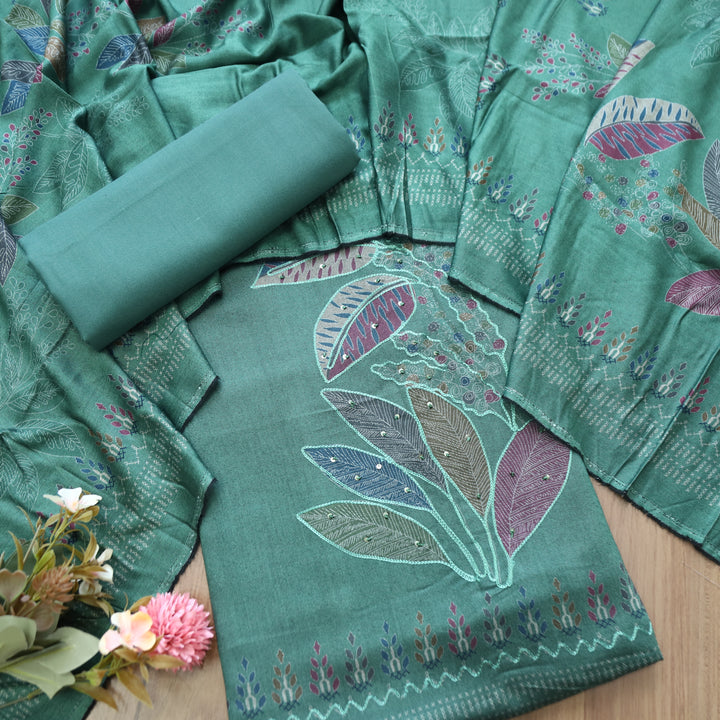 Sunidh Ocean Turq Aari Work Floral Print Semi Pashmina Winter Set