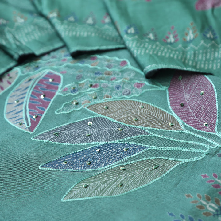 Sunidh Ocean Turq Aari Work Floral Print Semi Pashmina Winter Set