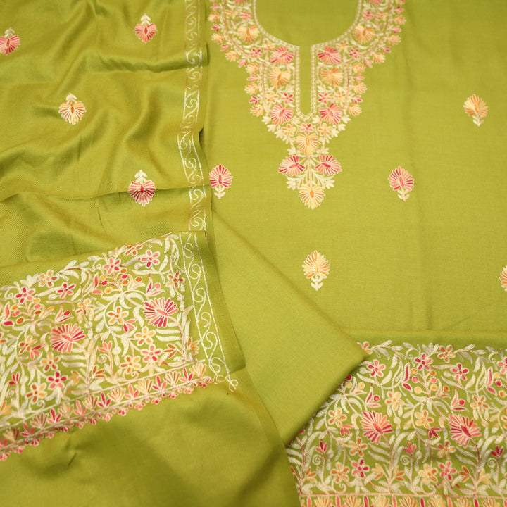 Roshni Leaf Green Kashida Embroidery Work Semi Pashmina WInter Set