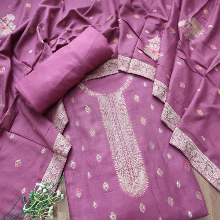Raveena Helio Lilac All Over Zari Weaved Panel Style Semi Pashmina Winter Set