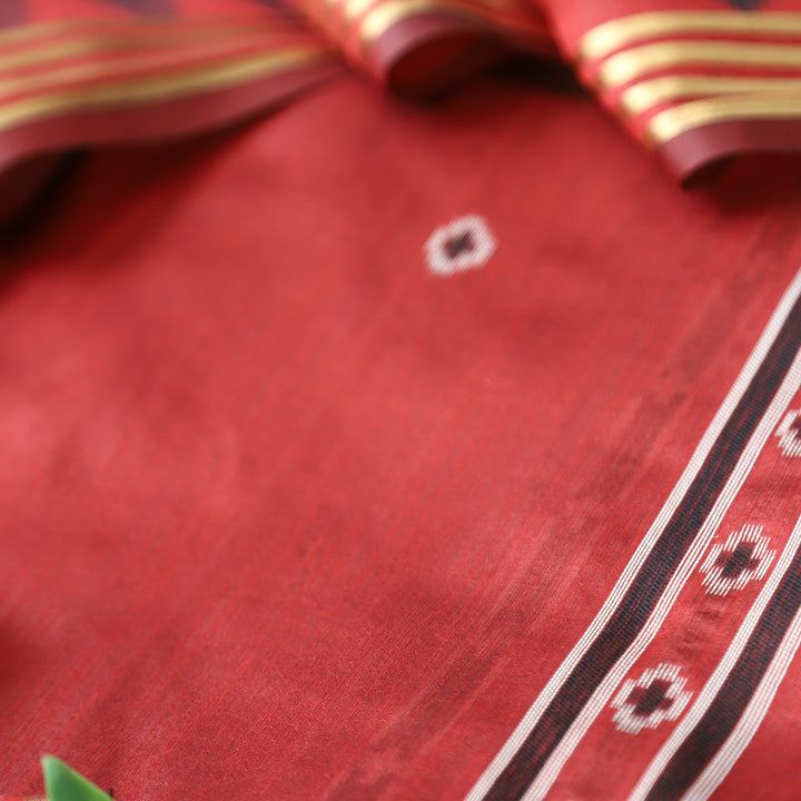Kaveri Crimson Red Weaved Maheswari Suit Set