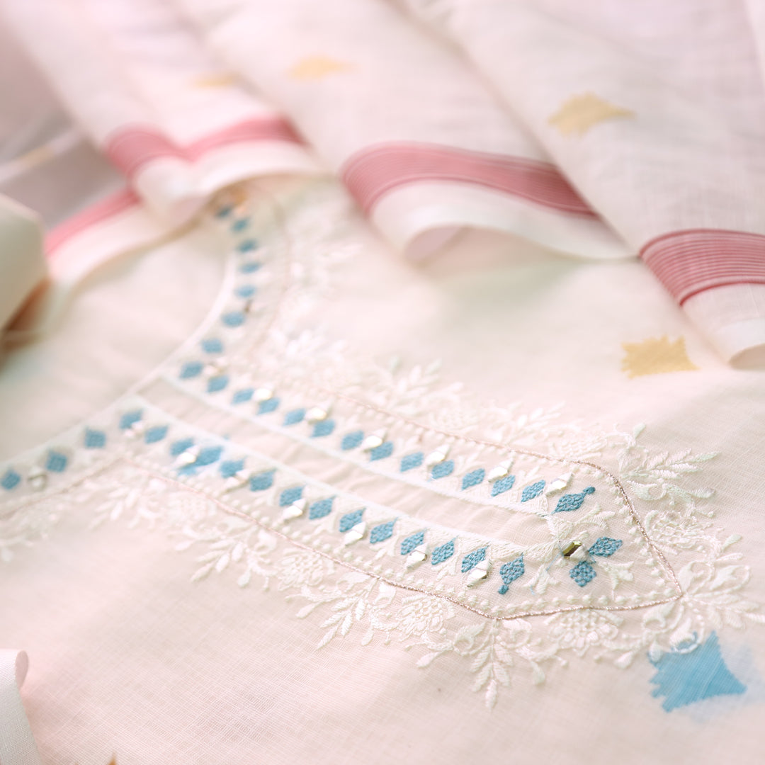 Chandni Off White Thread with Mirror Work Floral Printed Cotton Linen Set