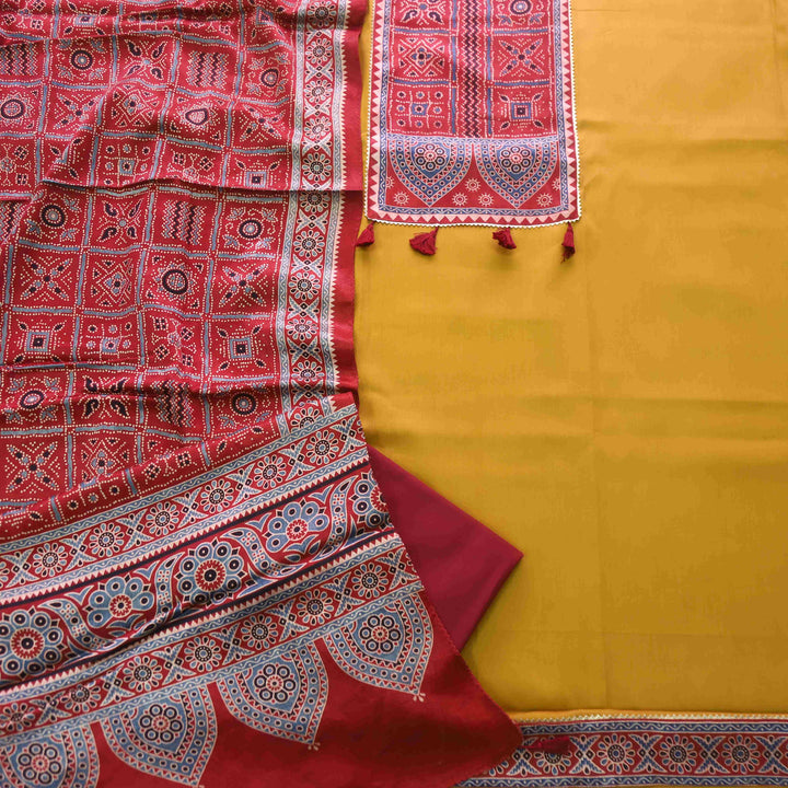 Zulfat Mustard Yellow Glazed Cotton Top and Printed Mashru Dupatta-D3