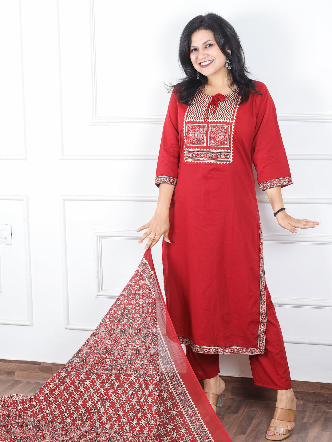Sunaina Cherry Red Kardana and Patra Printed Yoke with Knot Cotton 3 Piece Set