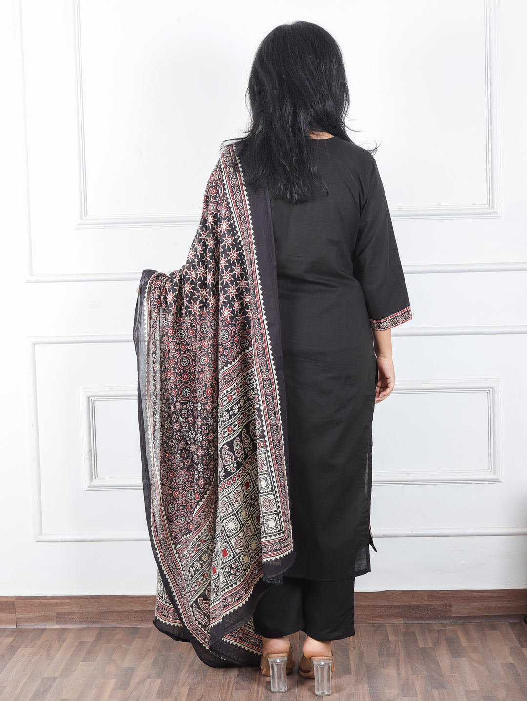 Sunaina Midnight Black Kardana and Patra Printed Yoke with Knot Cotton 3 Piece Set