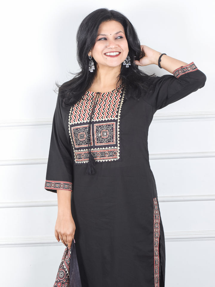 Sunaina Midnight Black Kardana and Patra Printed Yoke with Knot Cotton 3 Piece Set