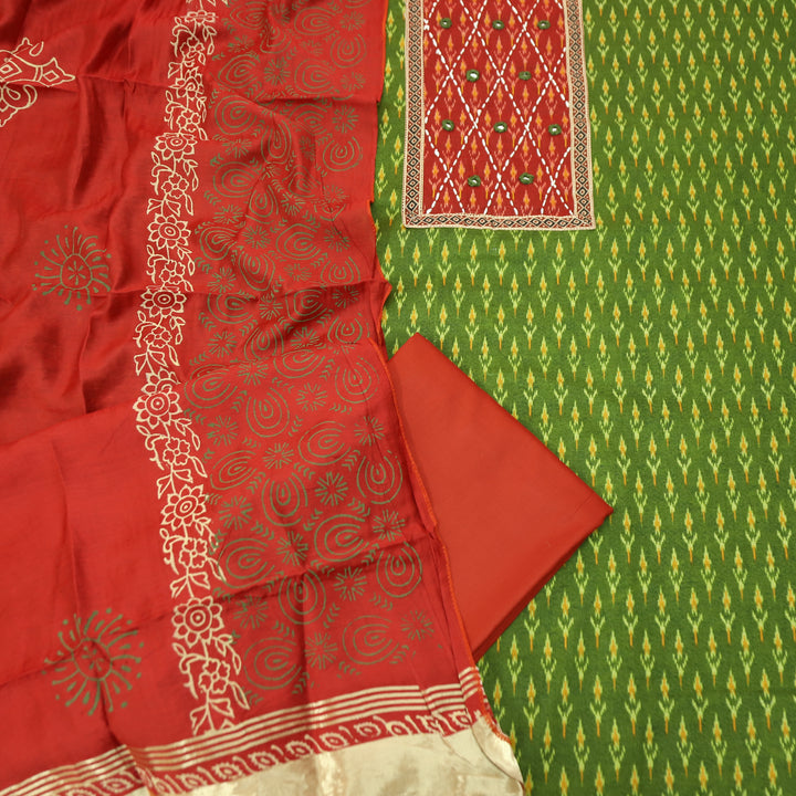 Rangroop Green with Red Thread with Mirror Yoke Ikkat Print Cotton Suit Set