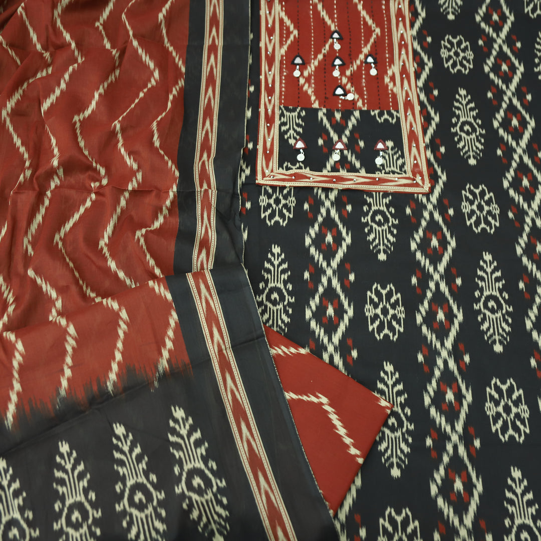 Raashi Black with Maroon Yoke wth Mirror and Coin Hanging Ikkat Print Cotton Set