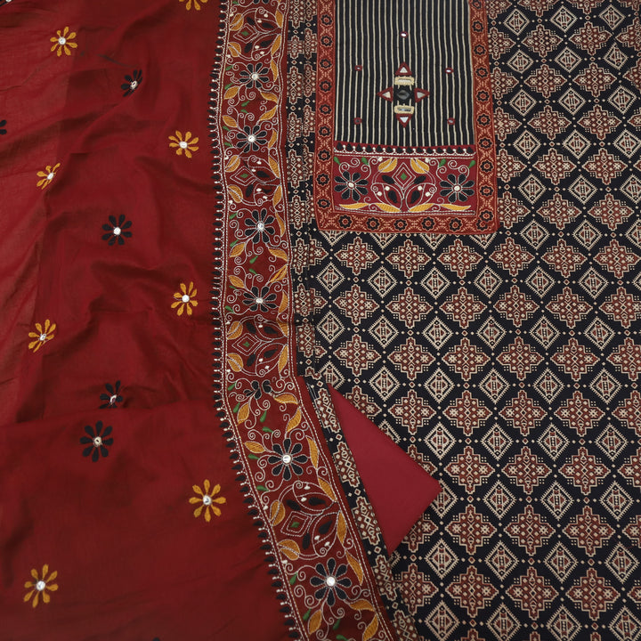 Khairiyat Onyx Black Kutch Cotton Top with Printed Dupatta