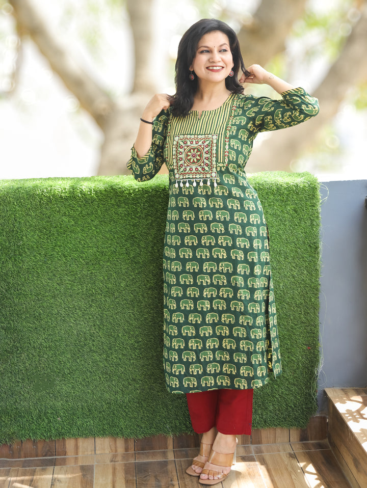 Vamika Pine Green Gajj Printed Cotton Kurti