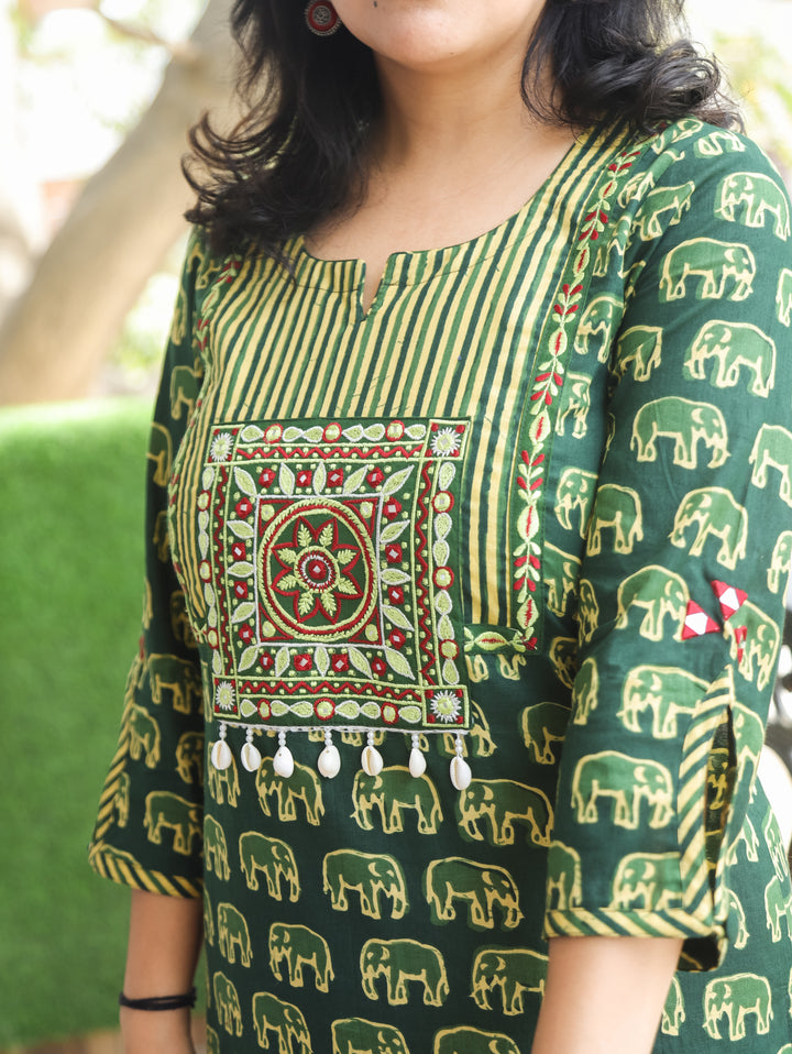 Vamika Pine Green Gajj Printed Cotton Kurti
