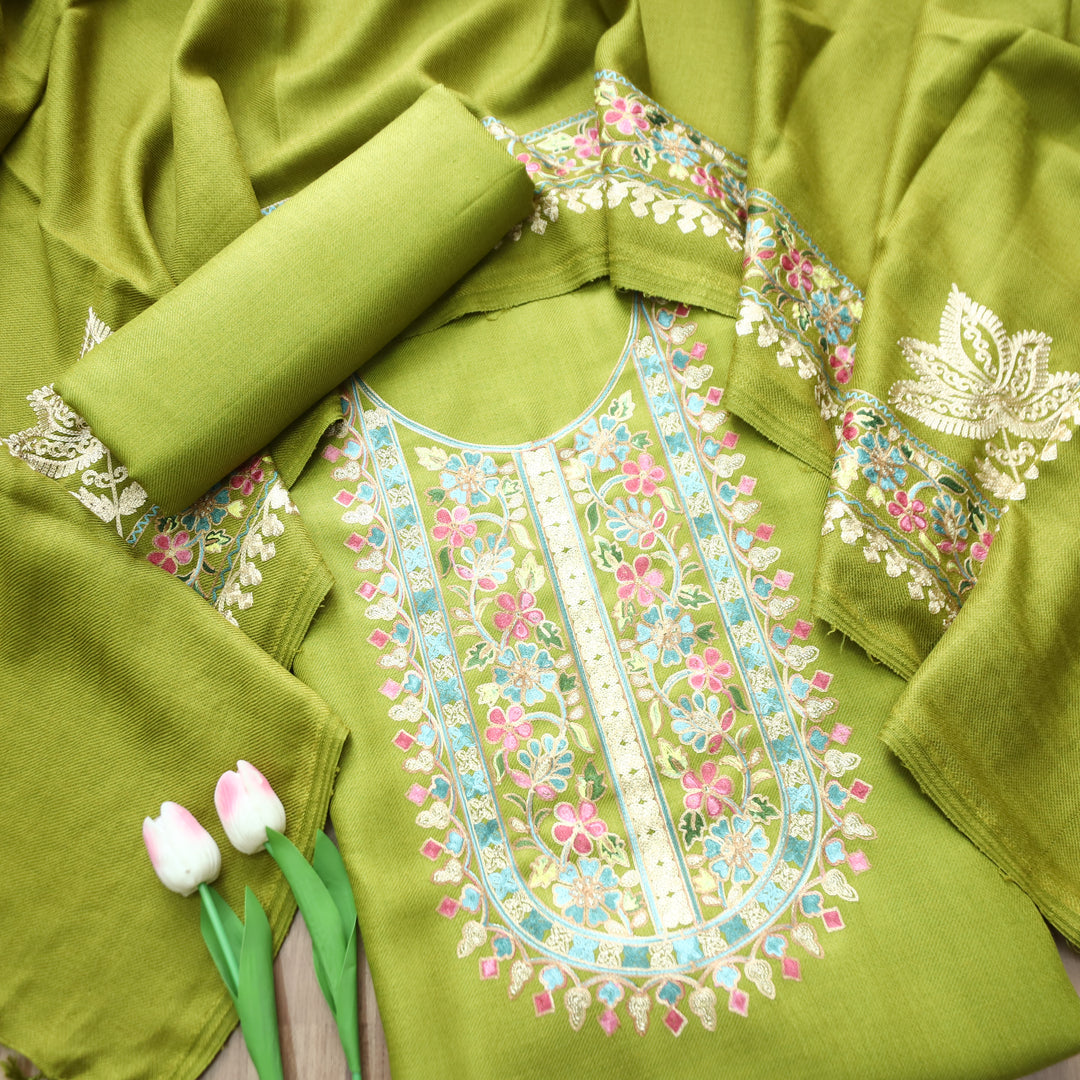 Manushi Leaf Green Kashida Embroidery Work Semi Pashmina Winter Set