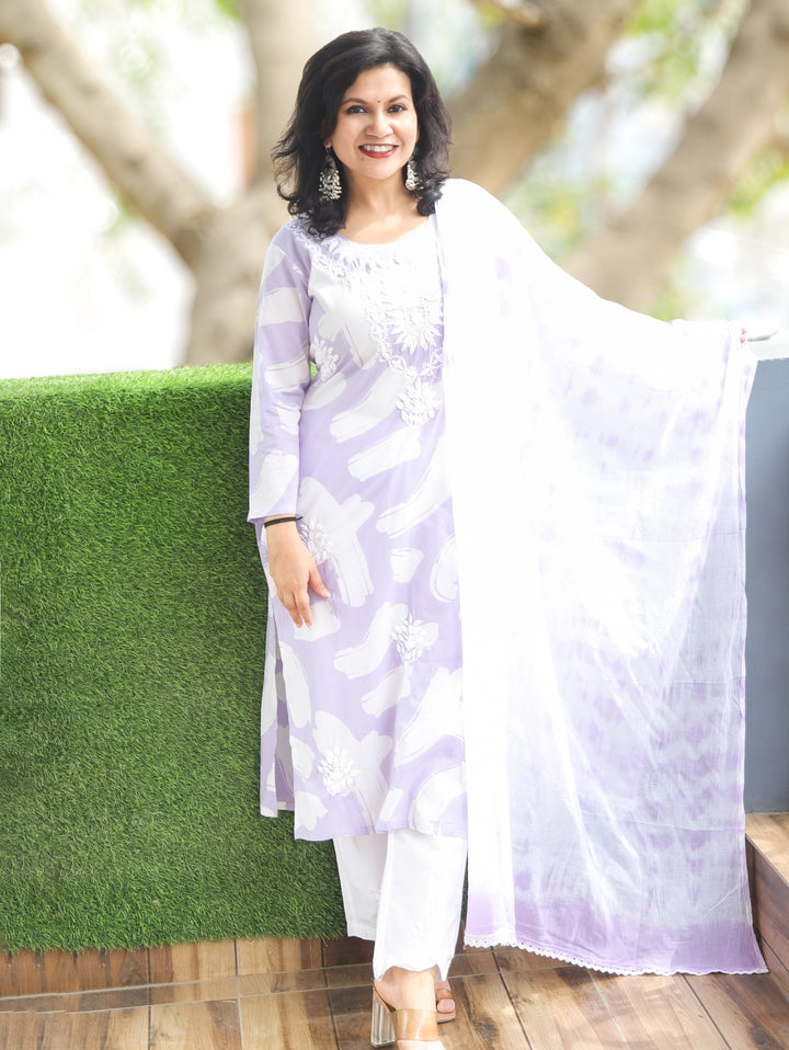 Kira Soft Lilac Chikankari Cotton 3 Piece Set