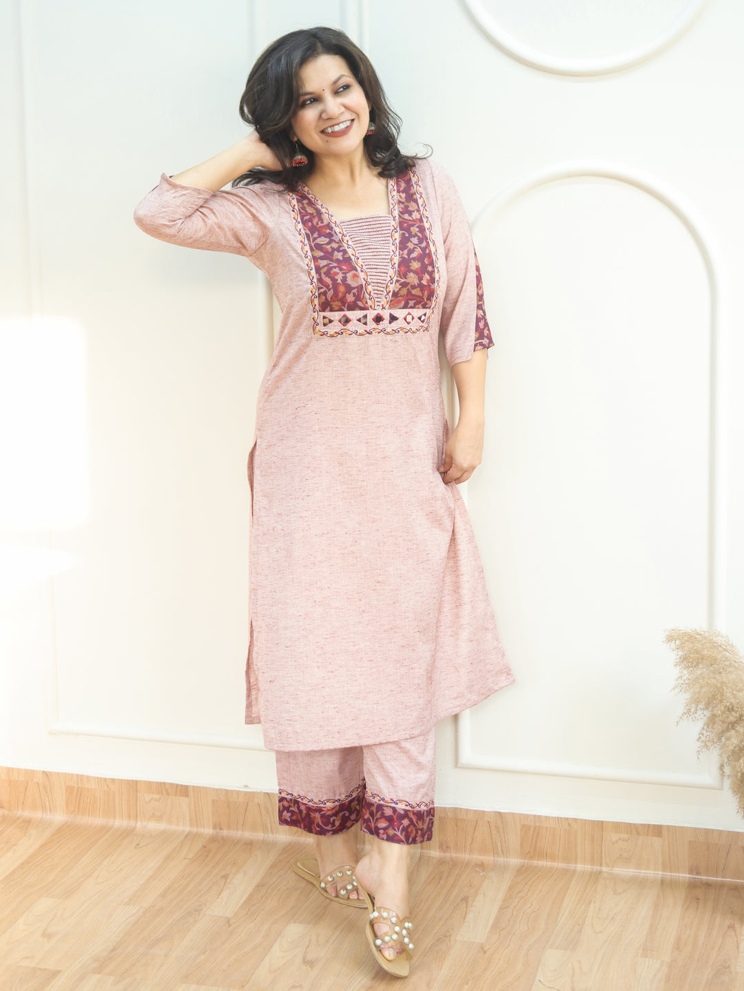 Rashiva Petal Pink Minimal Embroidery Kanni Print Semi Woolen Winter Set
