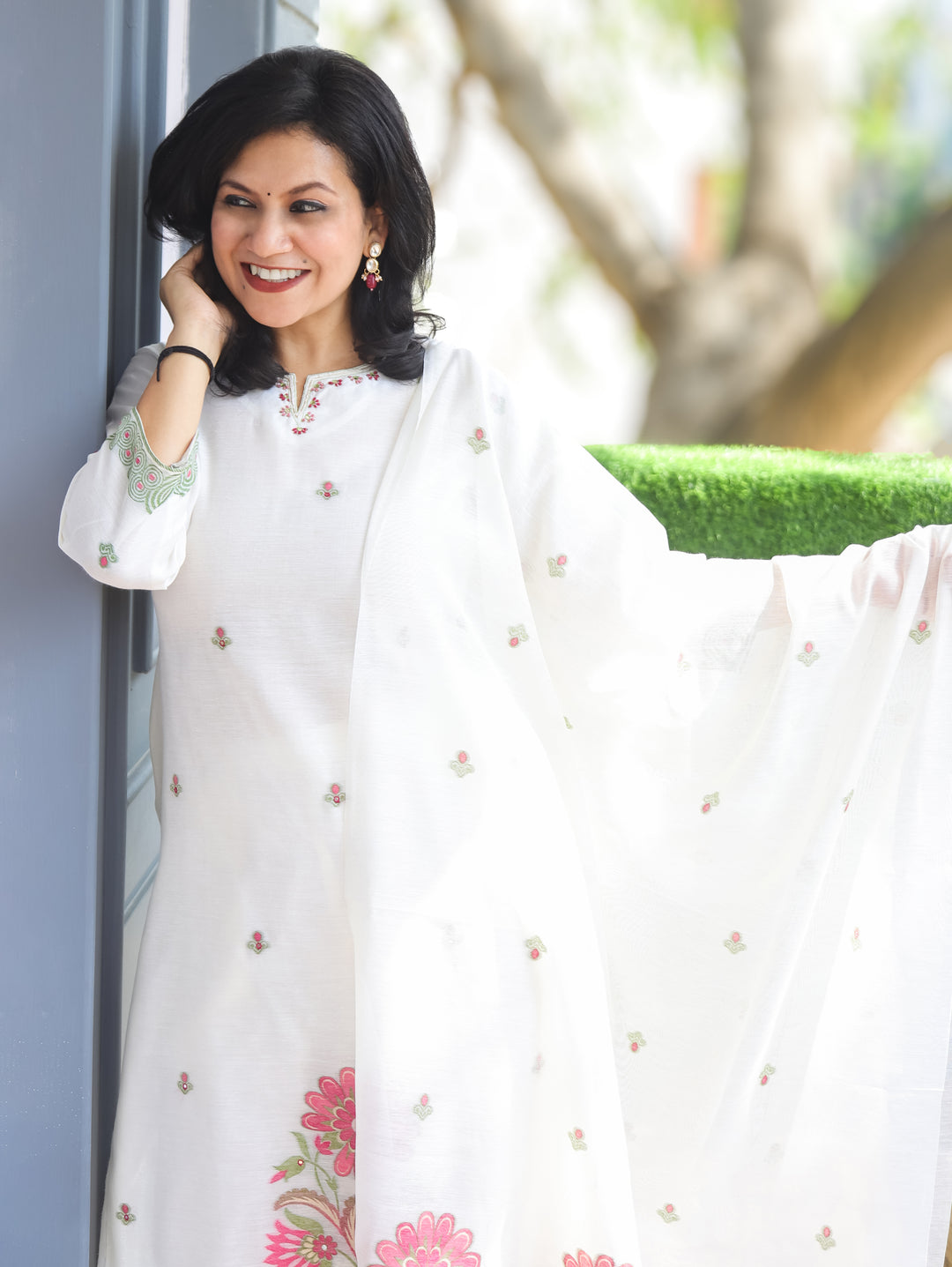 Flora White with Pink Jamdani 3 Piece Set