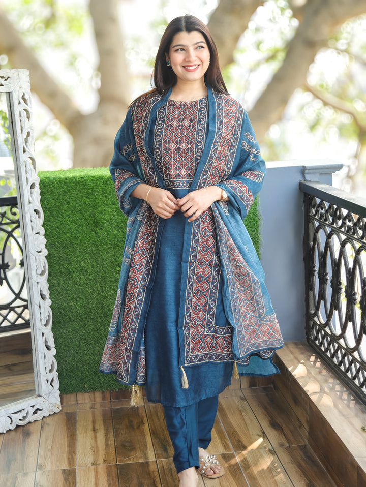 Nandani Cerulean Blue Printed Neck with Kolkata Hand Kantha Work Chanderi 3 Piece Set