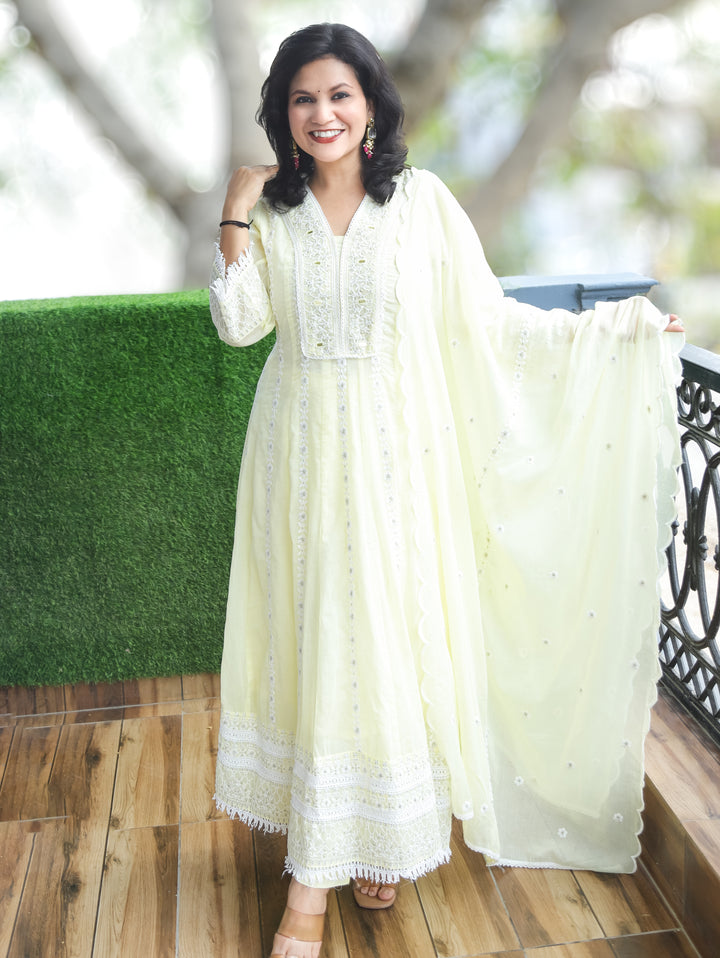 Naria Yellow Embroidered Mul Cotton 3 Piece Set