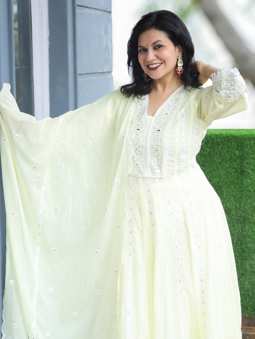 Naria Yellow Embroidered Mul Cotton 3 Piece Set