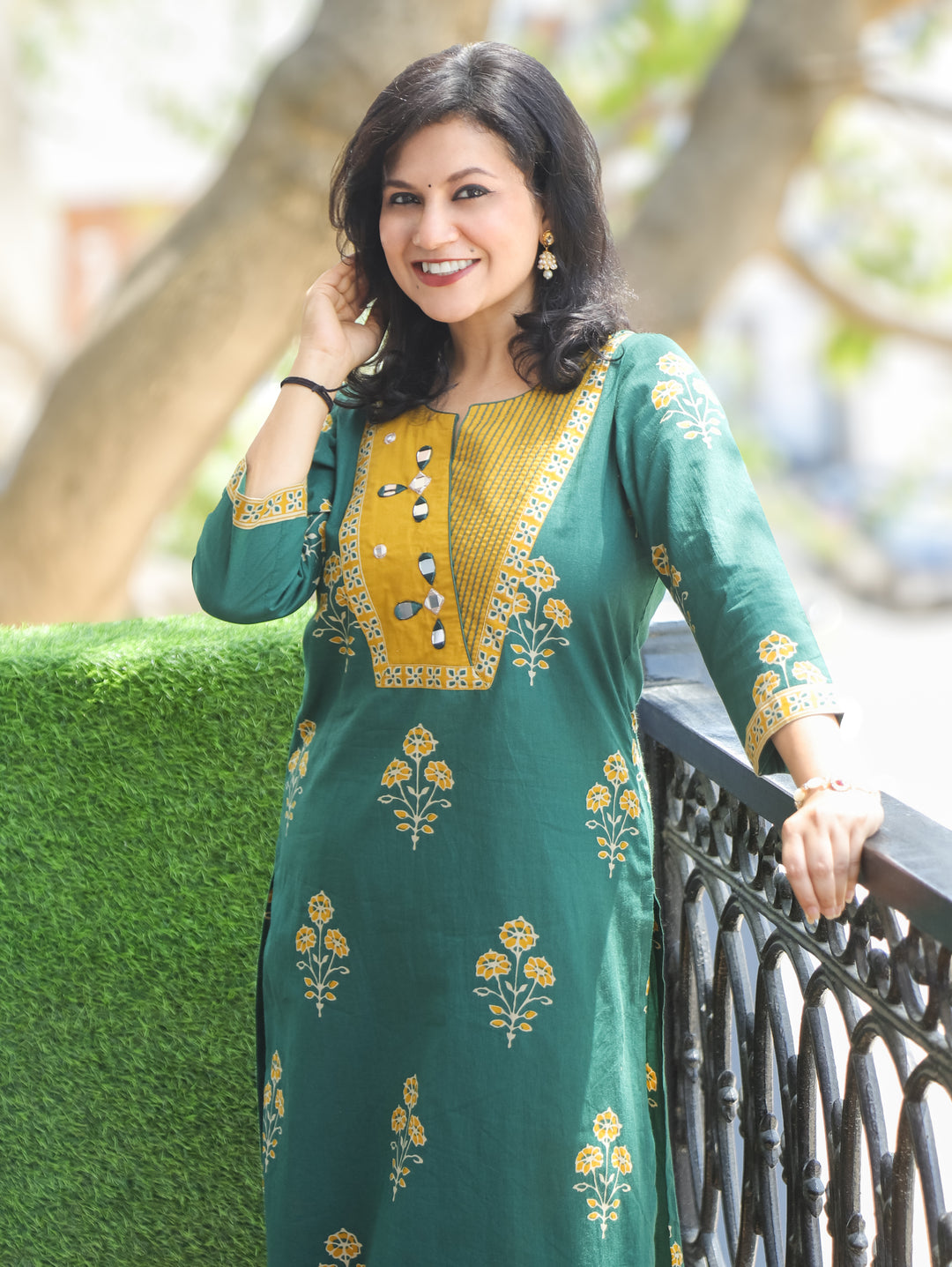 Aisha Green Mirror Work Cotton Kurti