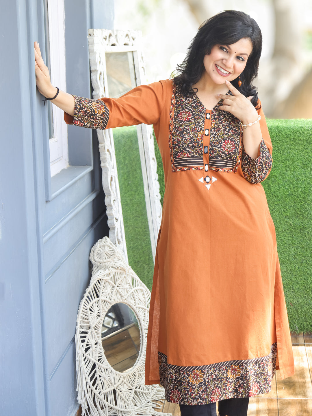 Elisha Burnt Rust Kalamkari Yoke Cotton Kurti
