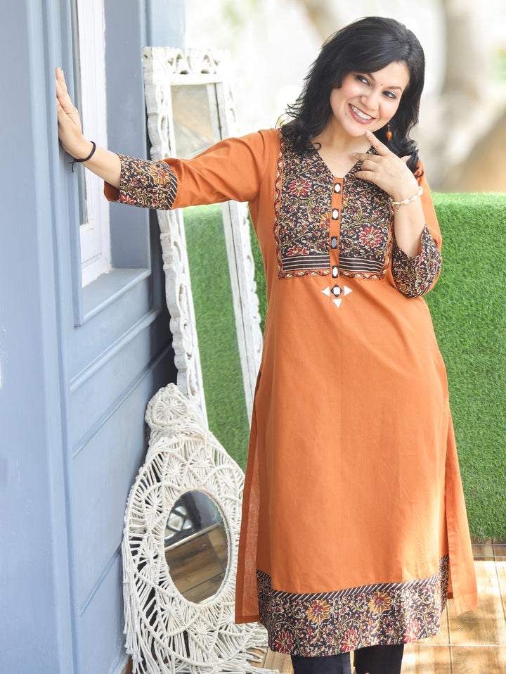 Elisha Burnt Rust Kalamkari Yoke Cotton Kurti
