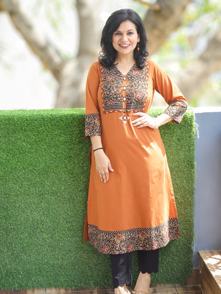 Elisha Burnt Rust Kalamkari Yoke Cotton Kurti