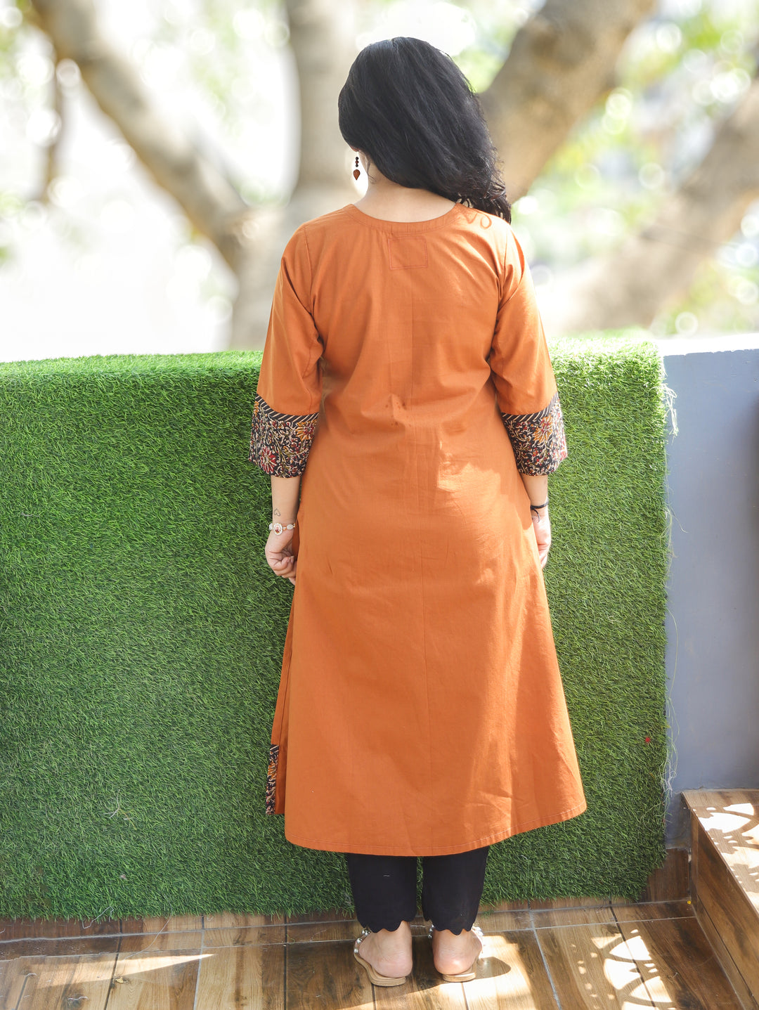 Elisha Burnt Rust Kalamkari Yoke Cotton Kurti
