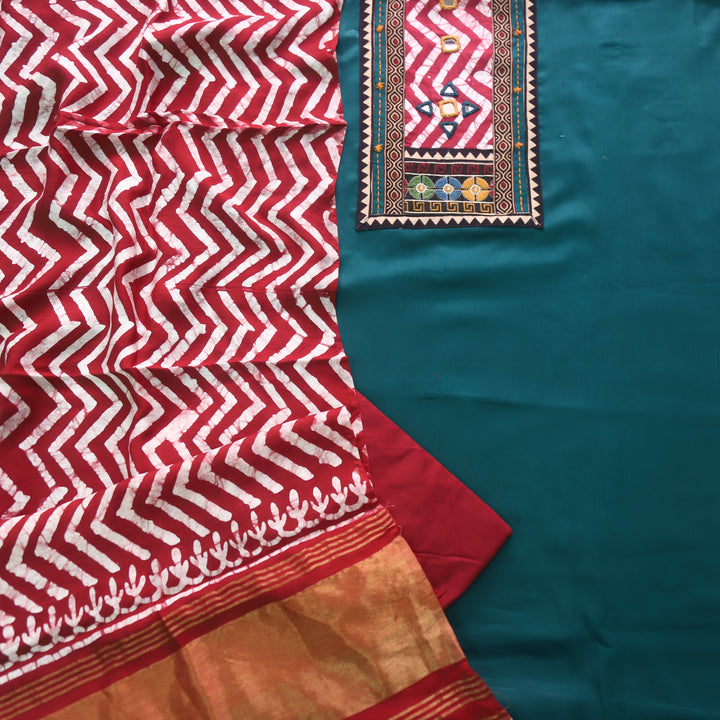 Kinaari Dark Blue Mirror in Leheriya Print Patch Glazed Cotton Suit Set