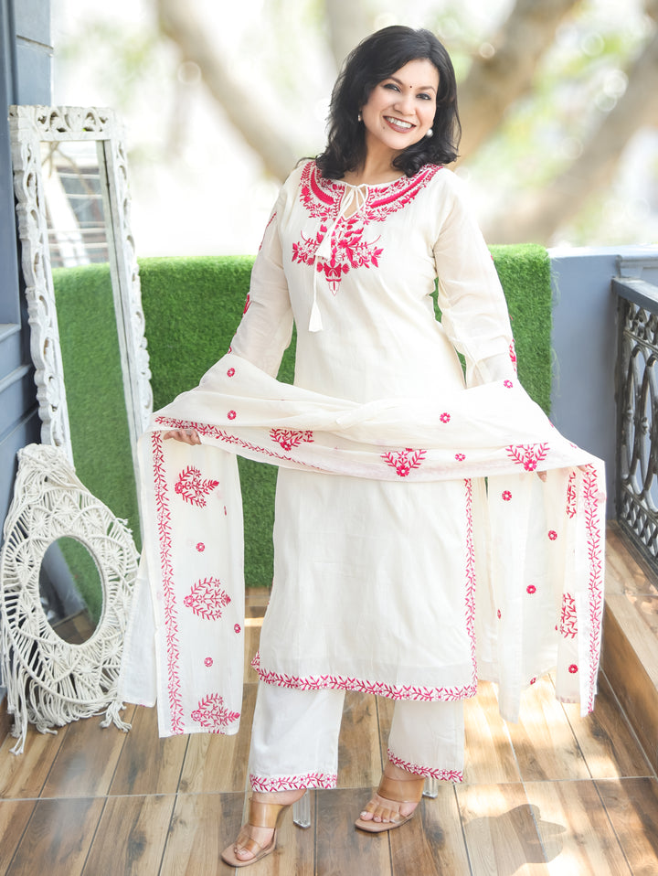 Harneez Off-White Embroidered Cotton 3 Piece Set