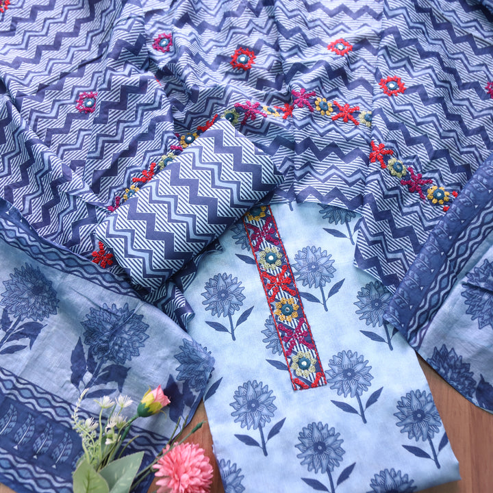 Rajmoli Amber Blue Dabu Printed Embriodered Detailing Cotton Set