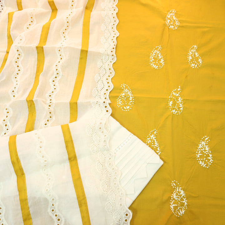 Jiya Sunflower Yellow French Knot Detailing Cotton Set