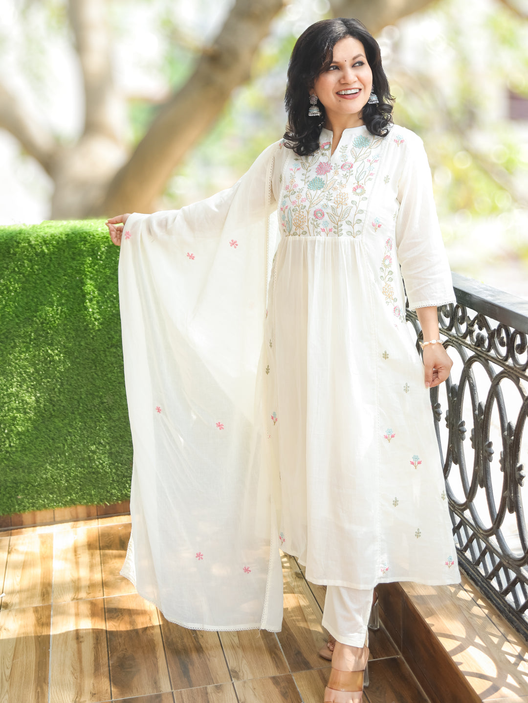 Emily Shell White Embroidered 3 Piece Set