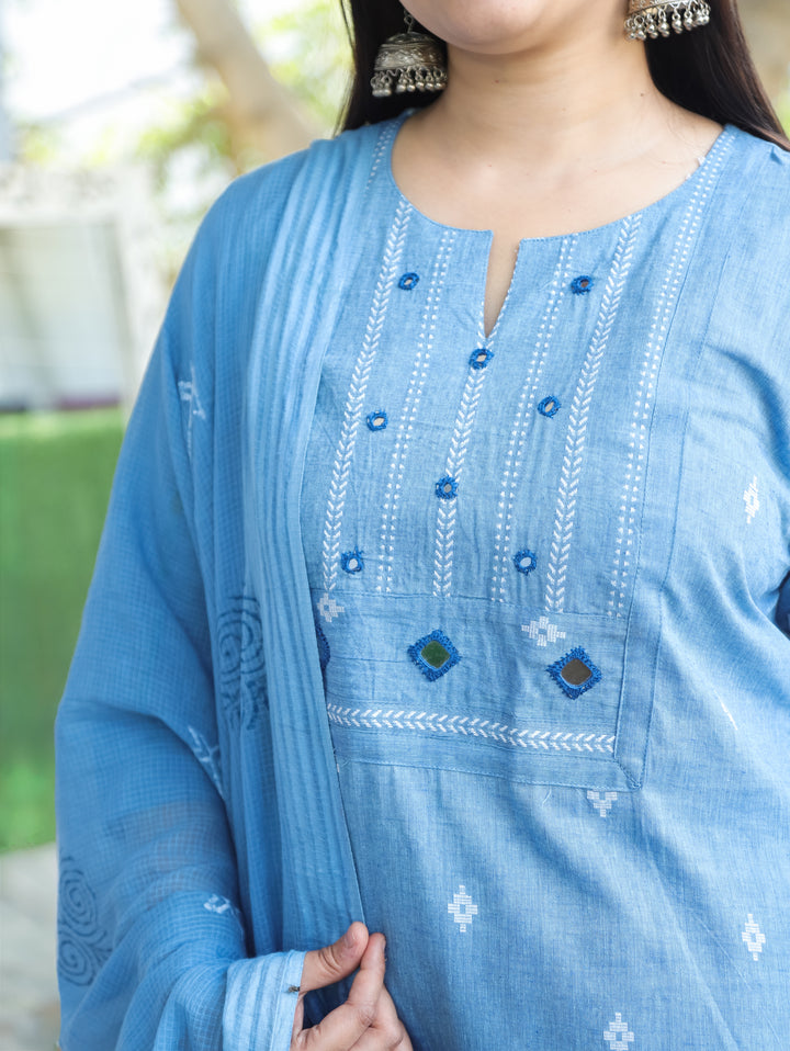 Sadka Amber Blue Thread Weaved Yoke with Mirror in Weaved South Cotton 3 Piece Set