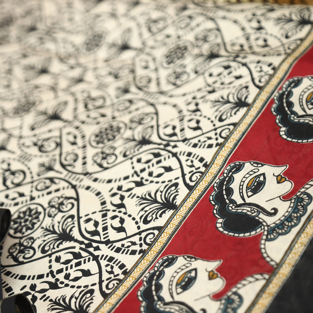 Parineeti Shell Beige with Red Kalamkari Print Maheswari Chanderi Set