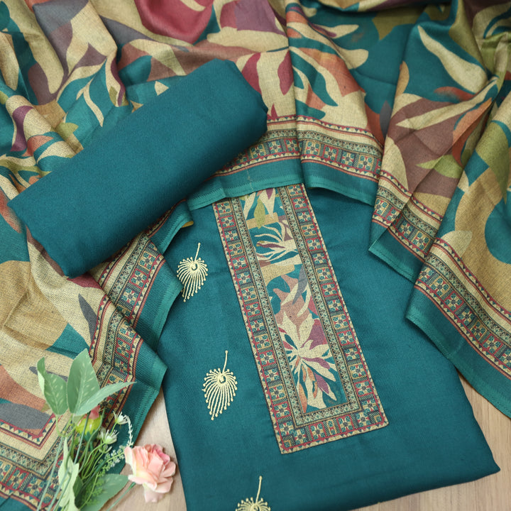 सुन्दरी Aqua Teal Digital Print Patch Neck with Thread Work Semi Pashmina Winter Set