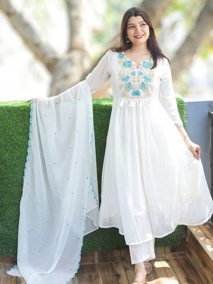 Hans Safed Embroiderd Crinkle Mul Chanderi 3 Piece Set