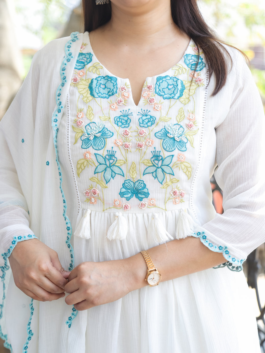 Hans Safed Embroiderd Crinkle Mul Chanderi 3 Piece Set