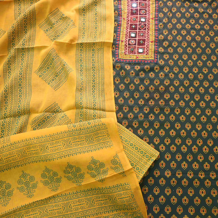 Chandni Sacramneto Green Ajrak Print Cotton Top With Printed Dupatta